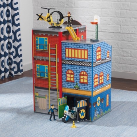Imagine 15Everyday Heroes Wooden Play Set