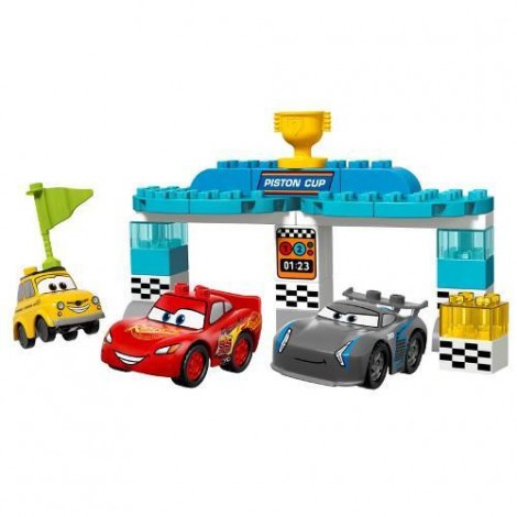 Imagine 2LEGO DUPLO Cursa pentru Cupa Piston
