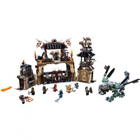 Imagine 2LEGO Ninjago Groapa Dragonilor